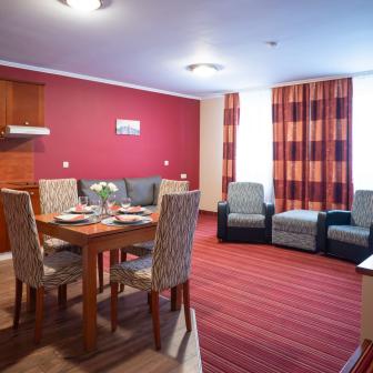 Rooms 7